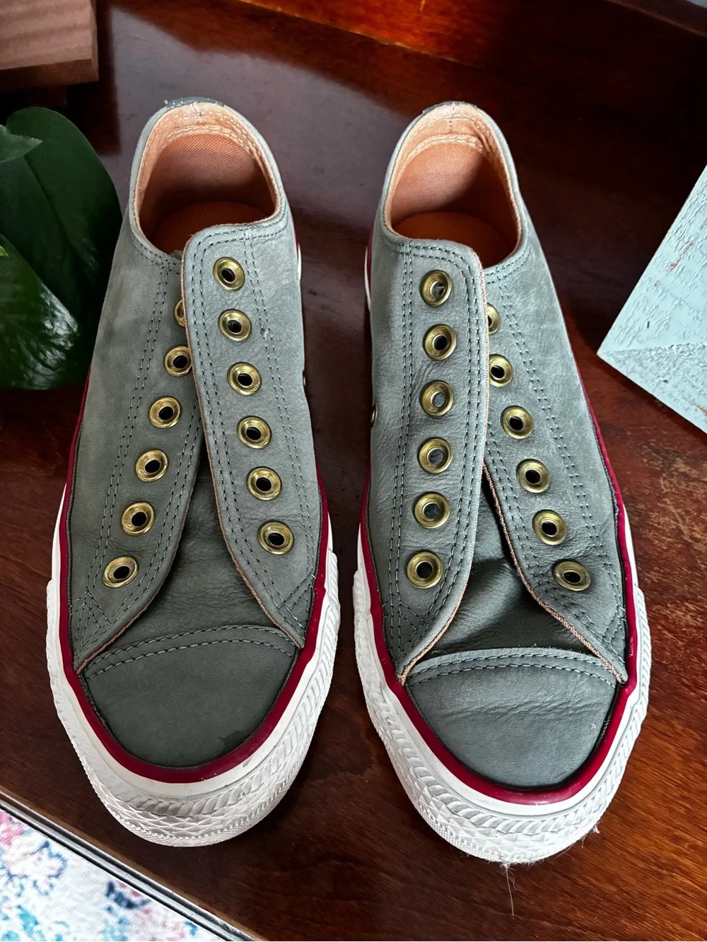 Women’s Converse One Star Athletic Shoes Olive Green Leather size 7